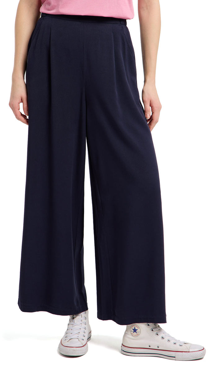 Loggan Pants - Women's