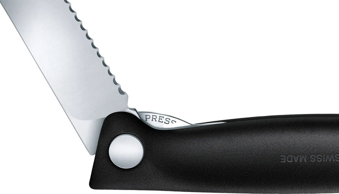 Swiss Classic Foldable Serrated Picnic Knife
